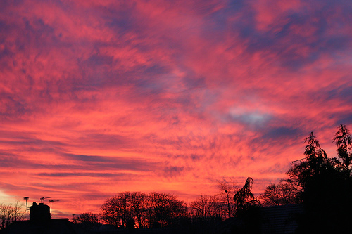 red_sky_at_night